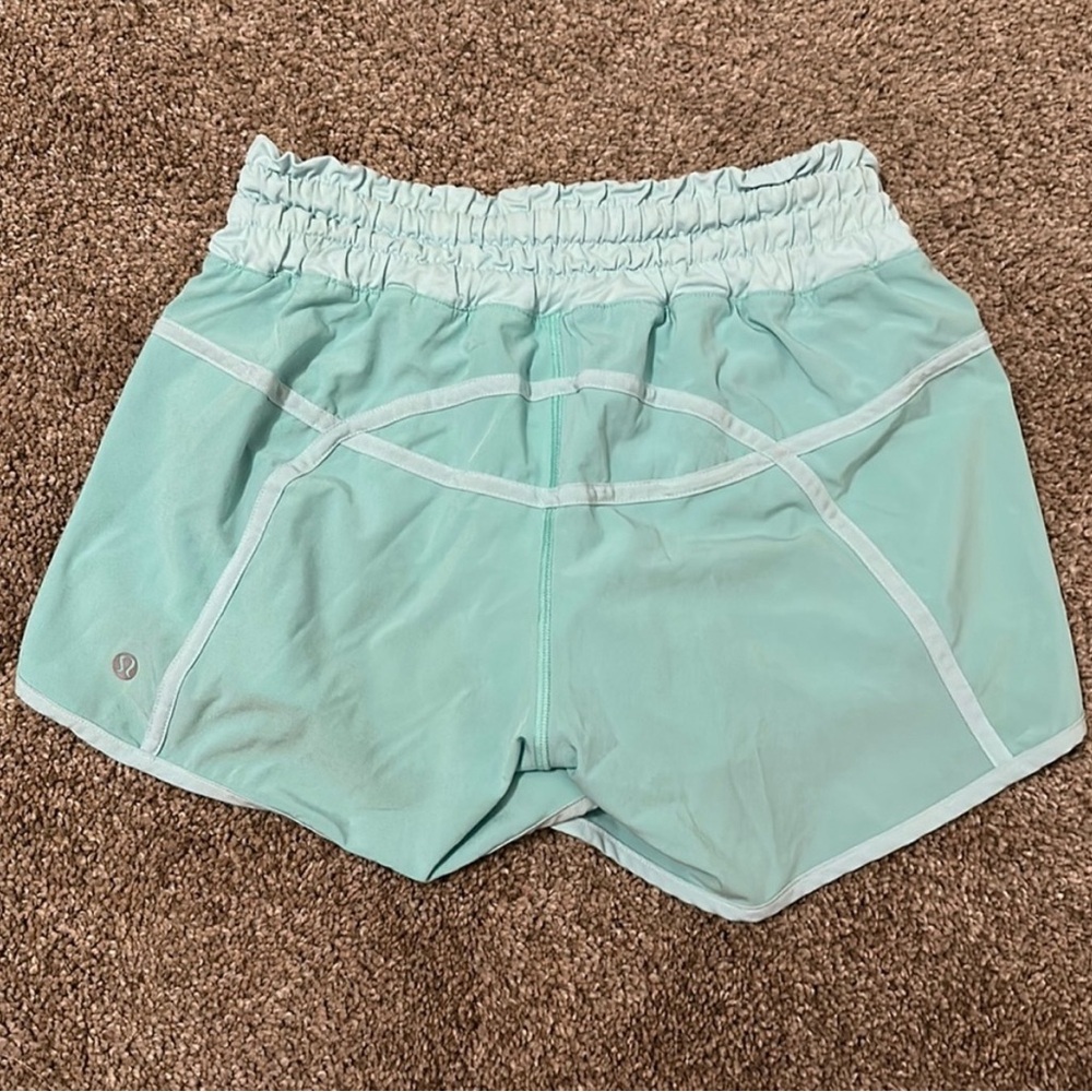 Lululemon tracker shorts